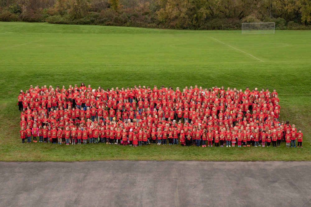 Bolivar Road Elementary Receives TeeShirts Chittenango School District
